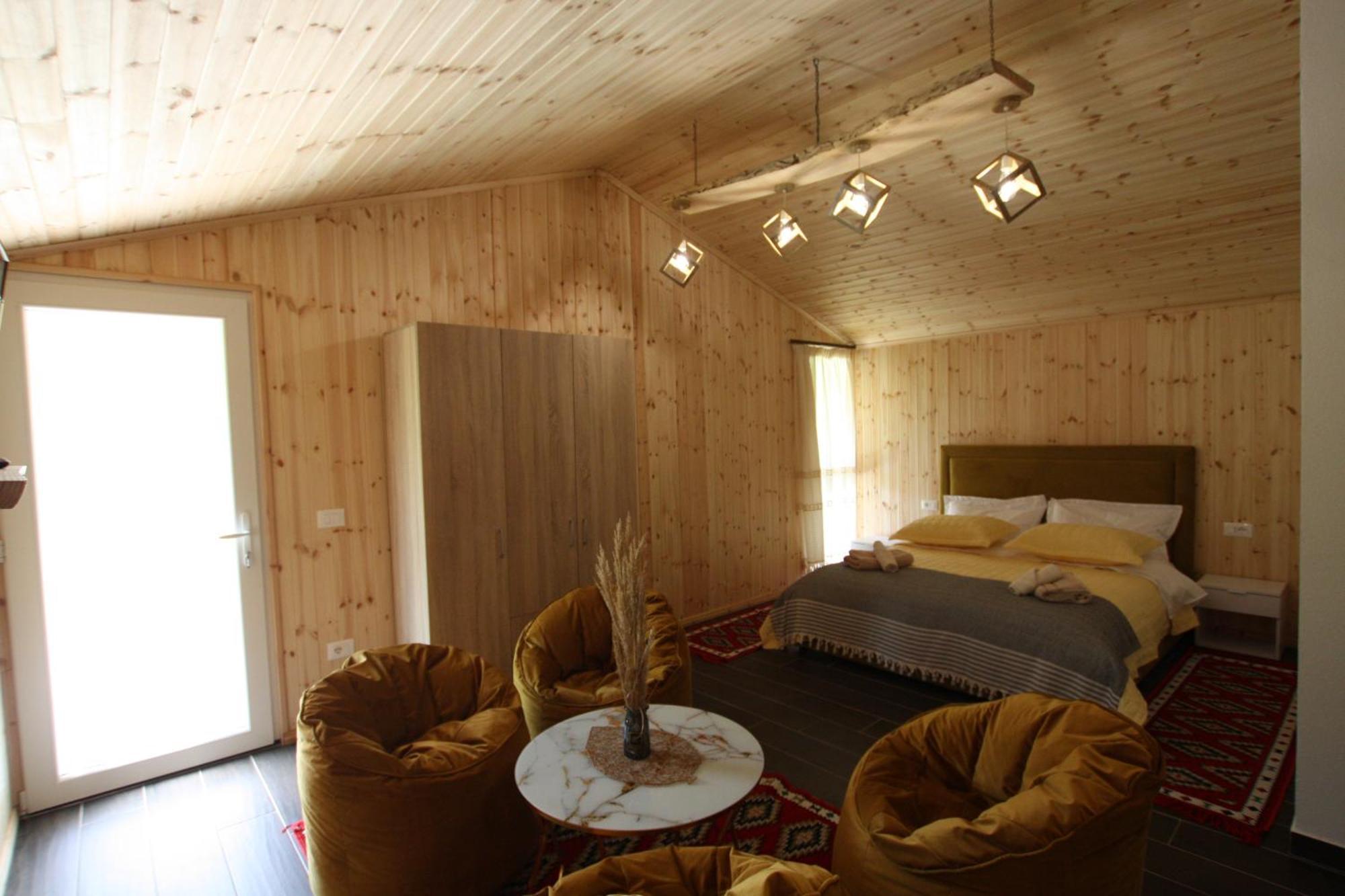 Lugina E Shengjergjit ,Bujtinat Villa Tiranë Ngoại thất bức ảnh