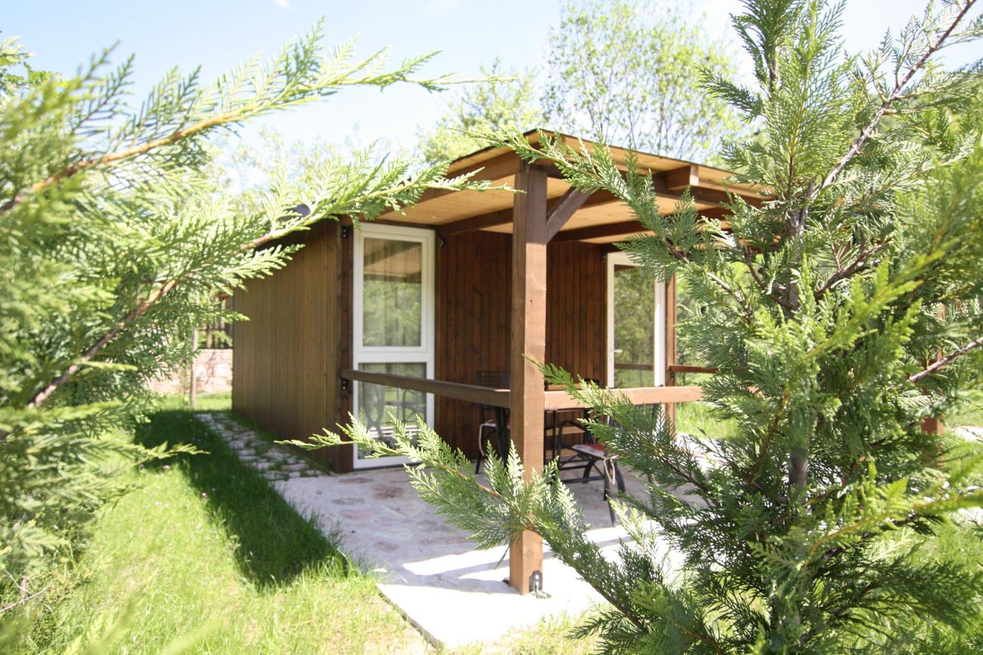 Lugina E Shengjergjit ,Bujtinat Villa Tiranë Ngoại thất bức ảnh