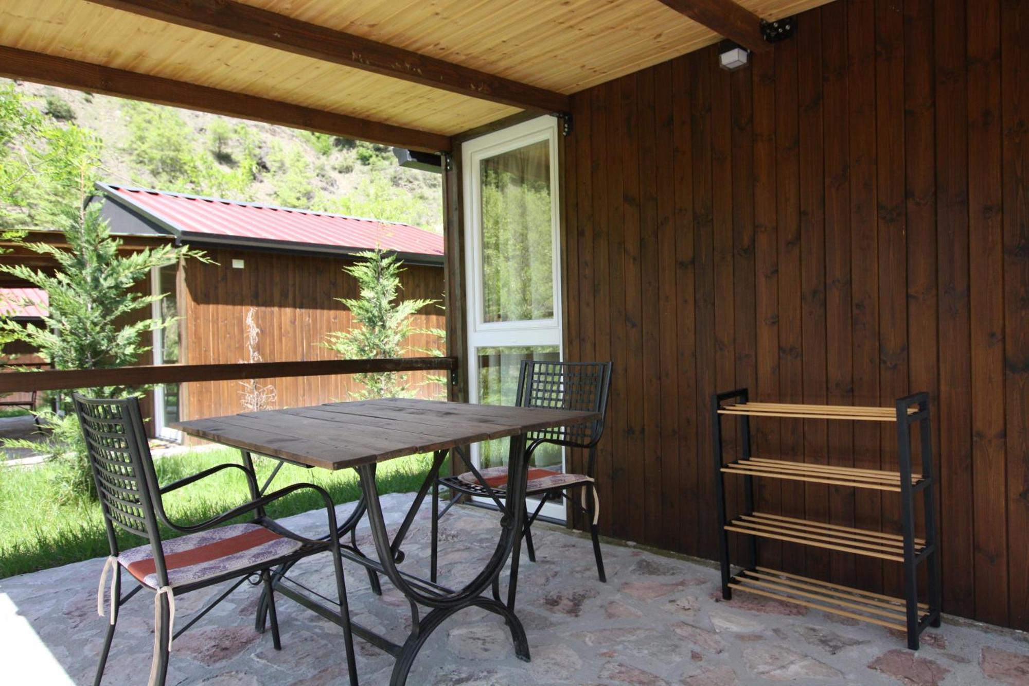 Lugina E Shengjergjit ,Bujtinat Villa Tiranë Ngoại thất bức ảnh
